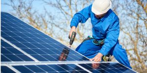 Installation Maintenance Panneaux Solaires Photovoltaïques à Denestanville